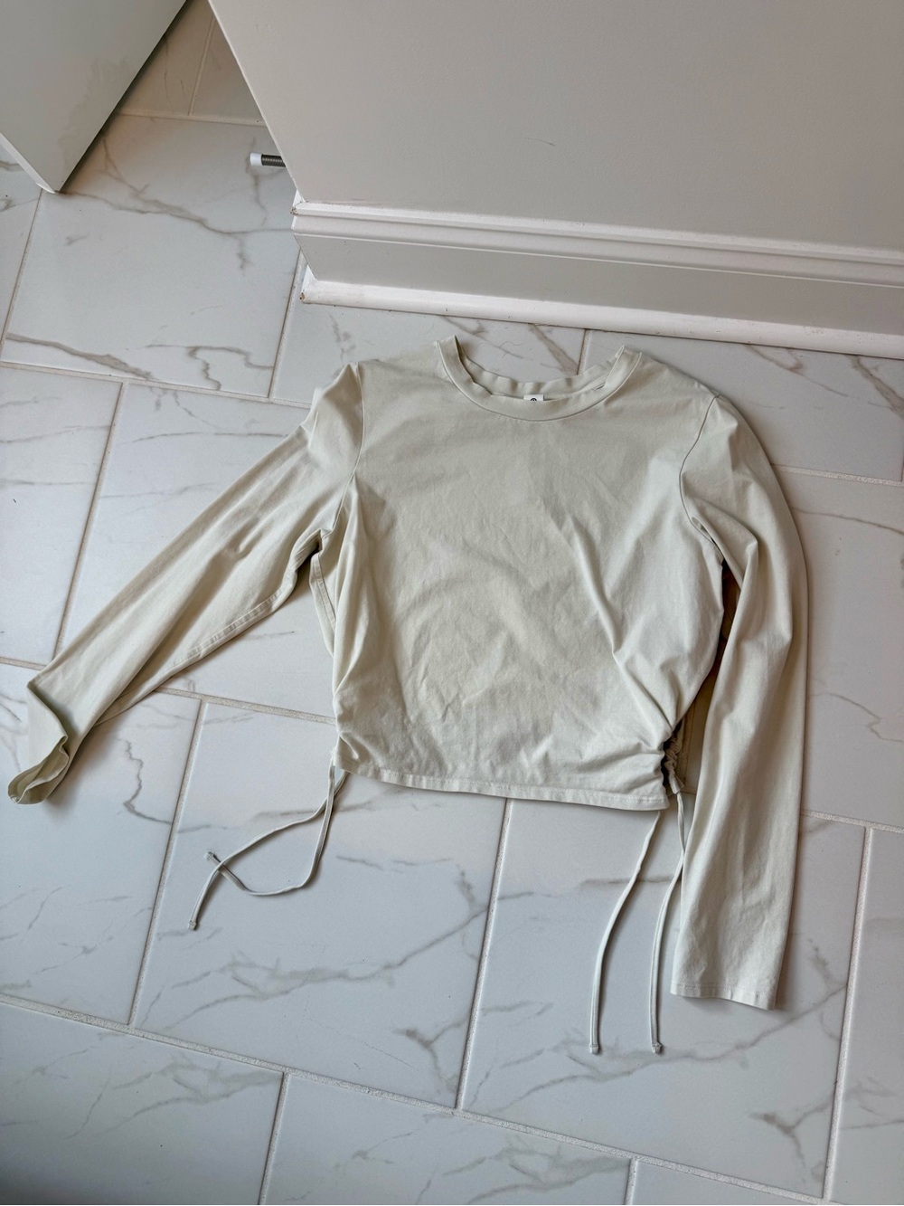 Lululemon Long Sleeve Drawstring Crop Top - Bone/Cream